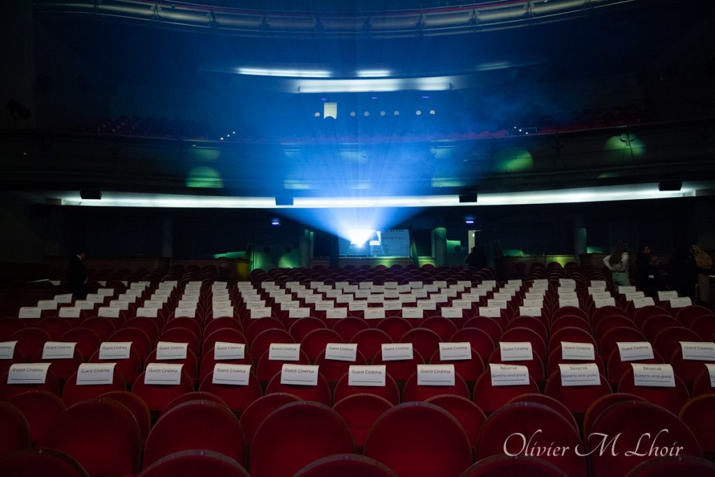 salle de cinéma vide