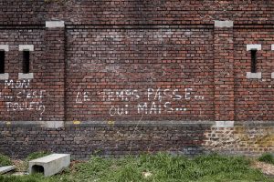 image d'un mur viellit, Le temps passe... Oui MAIS...
